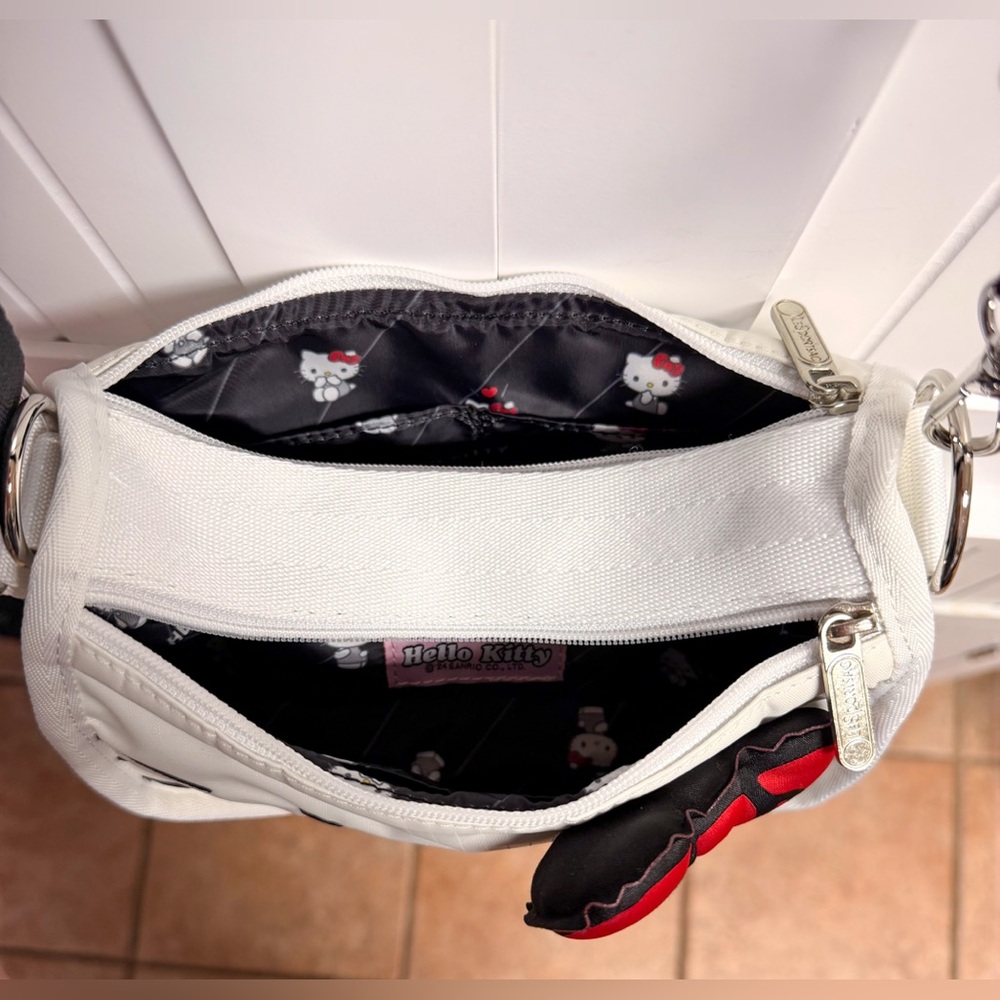 LeSportsac Hello Kitty bag - Picture 3 of 4